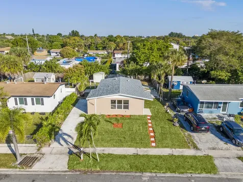 1349 9th Street West Palm Beach FL 33401