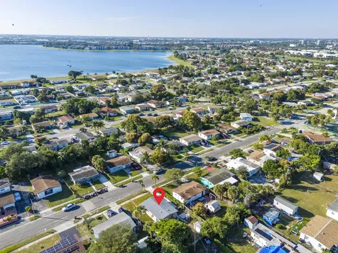 1349 9th Street West Palm Beach FL 33401