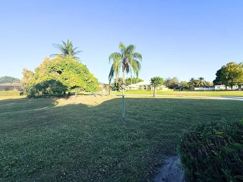 2092 Se Allamanda Drive Port Saint Lucie FL 34952