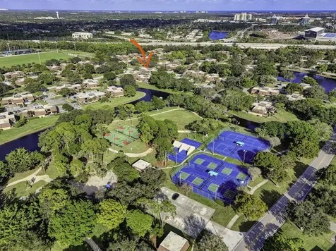 701 7th Lane Palm Beach Gardens FL 33418