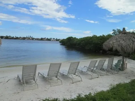 1000 Scotia Drive Hypoluxo FL 33462