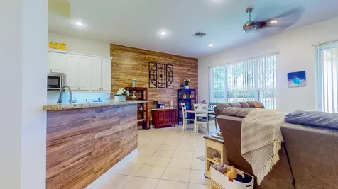 7144 Maidstone Drive Port Saint Lucie FL 34986