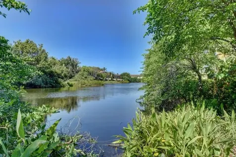 253 Lake Monterey Circle Boynton Beach FL 33426