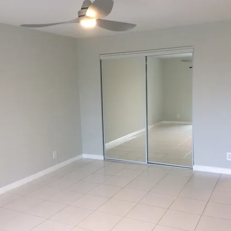 5751 Camino Del Sol Boca Raton FL 33433