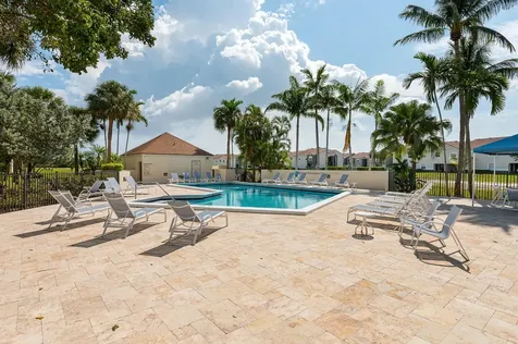 5751 Camino Del Sol Boca Raton FL 33433