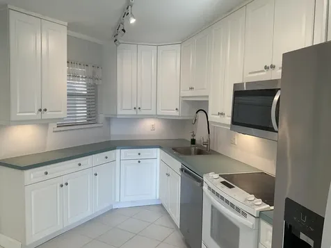 5751 Camino Del Sol Boca Raton FL 33433
