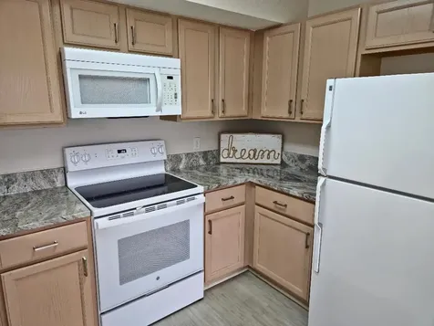 1143 Sw Swan Lake Circle Port Saint Lucie FL 34986