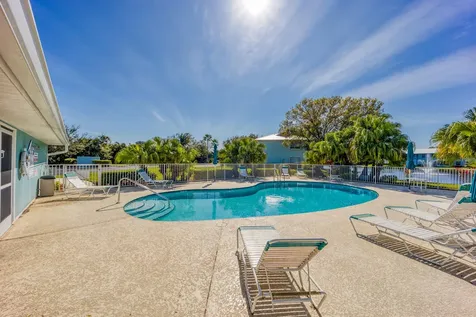 1143 Sw Swan Lake Circle Port Saint Lucie FL 34986