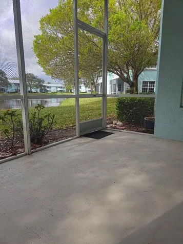 1143 Sw Swan Lake Circle Port Saint Lucie FL 34986
