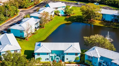 1143 Sw Swan Lake Circle Port Saint Lucie FL 34986