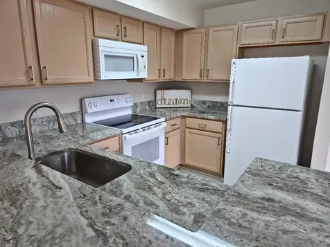 1143 Sw Swan Lake Circle Port Saint Lucie FL 34986