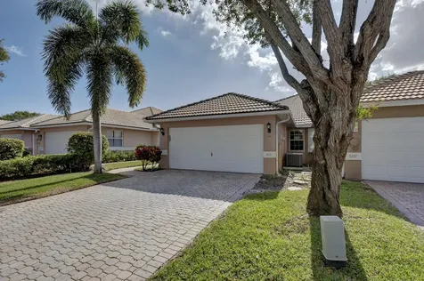 5231 Grande Palm Circle Delray Beach FL 33484