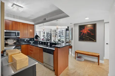 350 Se 2nd Street Fort Lauderdale FL 33301