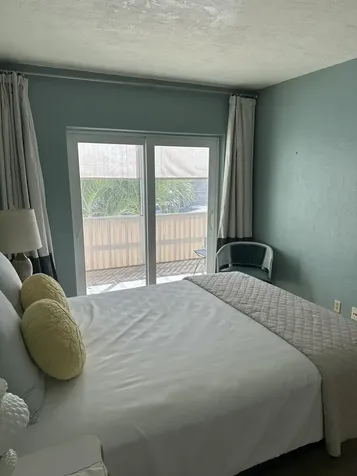 2381 Sunset Avenue Lake Worth FL 33461