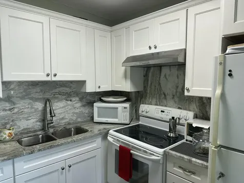 2381 Sunset Avenue Lake Worth FL 33461