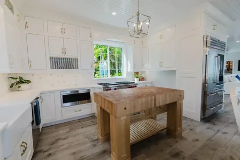 113 N Beach Road Jupiter Island FL 33455