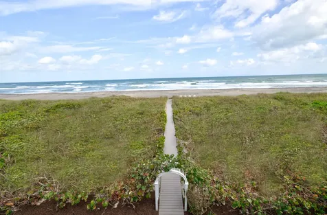 113 N Beach Road Jupiter Island FL 33455