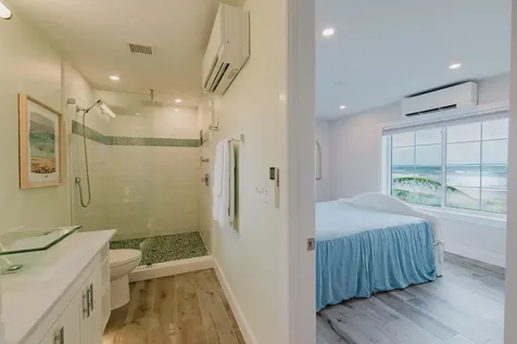 113 N Beach Road Jupiter Island FL 33455