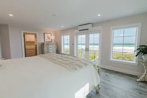 113 N Beach Road Jupiter Island FL 33455