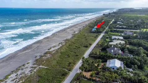 113 N Beach Road Jupiter Island FL 33455