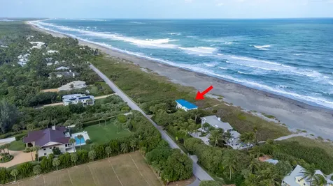 113 N Beach Road Jupiter Island FL 33455