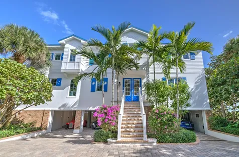 113 N Beach Road Jupiter Island FL 33455