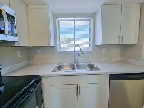 1501 Crescent Circle Lake Park FL 33403