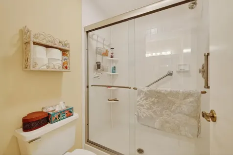 2540 Se Tropical East Circle Port Saint Lucie FL 34952