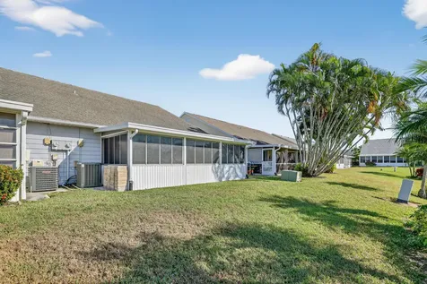 2540 Se Tropical East Circle Port Saint Lucie FL 34952