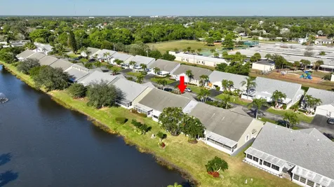 2540 Se Tropical East Circle Port Saint Lucie FL 34952