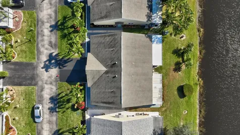 2540 Se Tropical East Circle Port Saint Lucie FL 34952