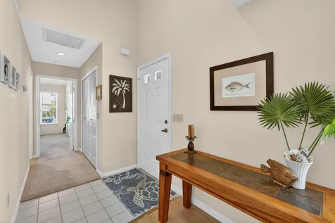 2540 Se Tropical East Circle Port Saint Lucie FL 34952