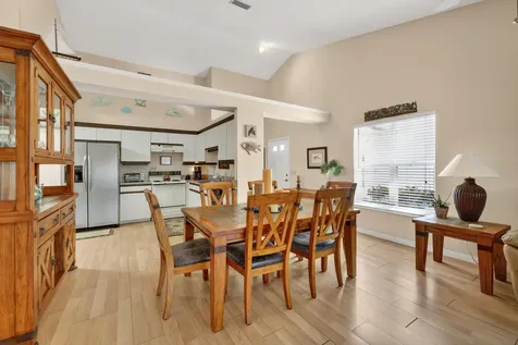 2540 Se Tropical East Circle Port Saint Lucie FL 34952