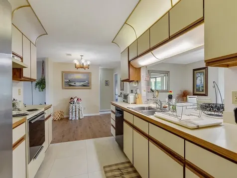 2543 SE Price Court Port Saint Lucie FL 34953