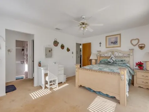 2543 SE Price Court Port Saint Lucie FL 34953