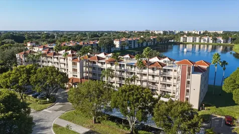 6121 Pointe Regal Circle Delray Beach FL 33484