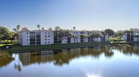 6121 Pointe Regal Circle Delray Beach FL 33484