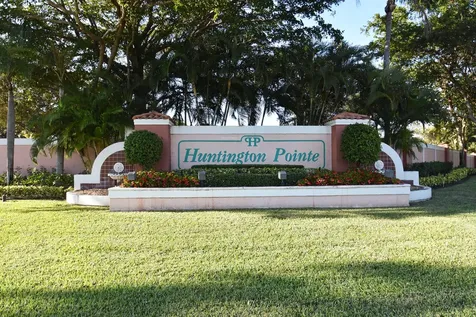 6121 Pointe Regal Circle Delray Beach FL 33484