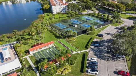 6121 Pointe Regal Circle Delray Beach FL 33484