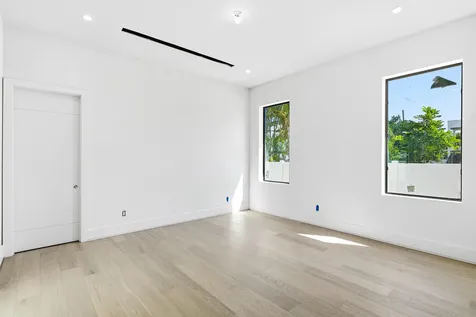 213 Ne 9th Street Delray Beach FL 33444