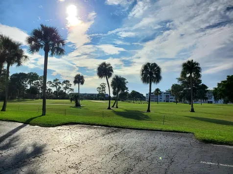 7688 Nw 18th Street Margate FL 33063