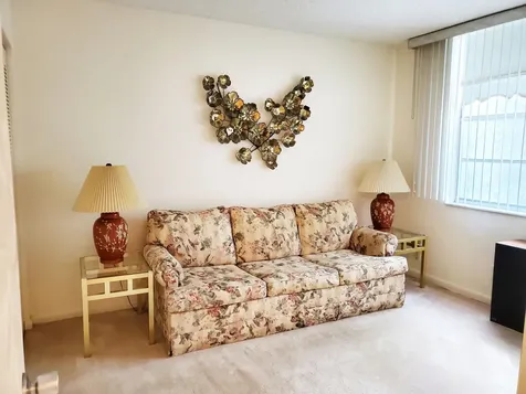 7688 Nw 18th Street Margate FL 33063