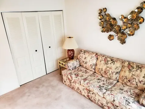7688 Nw 18th Street Margate FL 33063