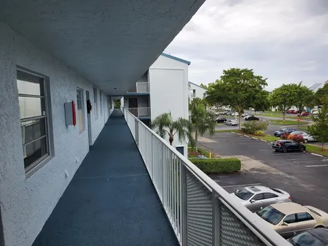 7688 Nw 18th Street Margate FL 33063