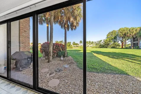 8057 Aberdeen Drive Boynton Beach FL 33472