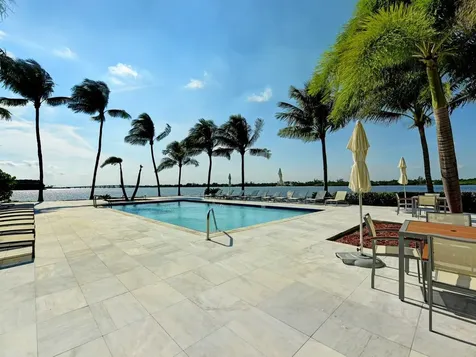 2560 S Ocean Boulevard Palm Beach FL 33480