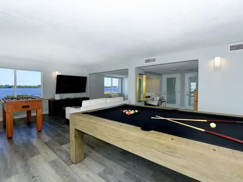 2560 S Ocean Boulevard Palm Beach FL 33480