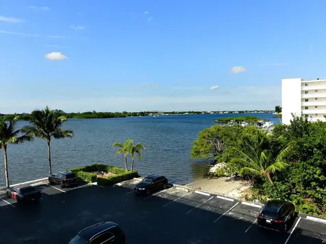2560 S Ocean Boulevard Palm Beach FL 33480
