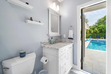 917 Sw 36th Court Boynton Beach FL 33435