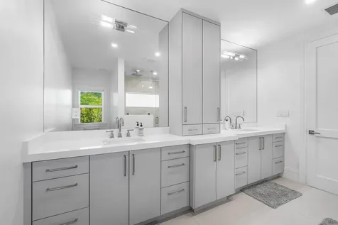 917 Sw 36th Court Boynton Beach FL 33435